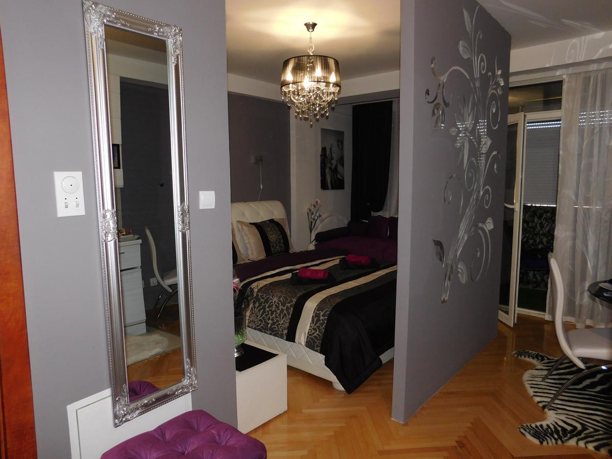 Velvet Lux Apartment Nis Exterior photo